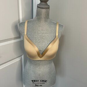 Underoutfit The Satin Grace (3D molded) Bra Size L Color Sand NWOT